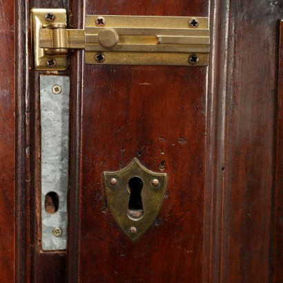 Antiquitäten, Kleiderschrank, Kleiderschrank Antiquitäten, antiker Kleiderschrank, antiker italienischer Kleiderschrank, antiker Kleiderschrank, neoklassizistischer Kleiderschrank, Kleiderschrank aus dem 19. Jahrhundert, Kleiderschrank Carlo X