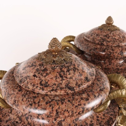 Paire de Vases en Granit Rose Napoléon III France XIXe Siècle