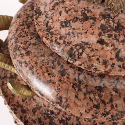 Paire de Vases en Granit Rose Napoléon III France XIXe Siècle