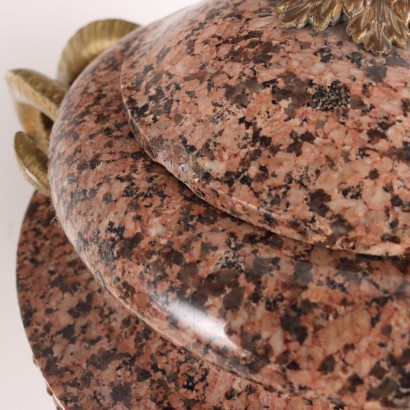 Paire de Vases en Granit Rose Napoléon III France XIXe Siècle