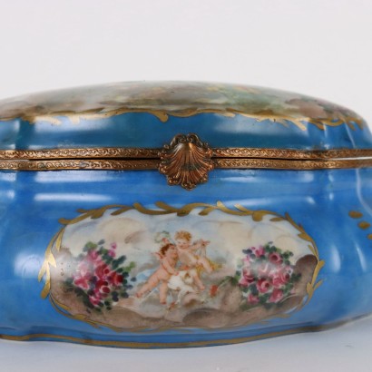 antiquités, céramiques, céramiques antiques, céramiques anciennes, céramiques italiennes anciennes, céramiques anciennes, céramiques néoclassiques, céramiques du XIXe siècle, coffret en porcelaine de Sèvres