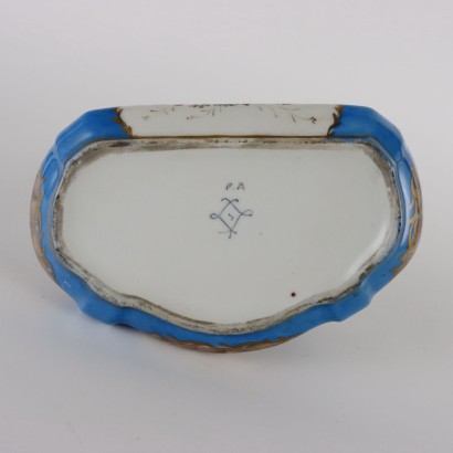antiquités, céramiques, céramiques antiques, céramiques anciennes, céramiques italiennes anciennes, céramiques anciennes, céramiques néoclassiques, céramiques du XIXe siècle, coffret en porcelaine de Sèvres