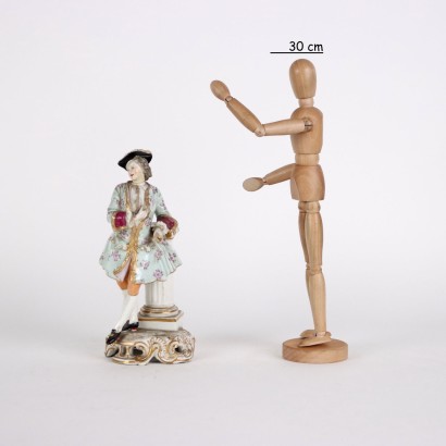 antiquités, céramiques, antiquités en céramique, céramiques anciennes, céramiques italiennes anciennes, céramiques anciennes, céramiques néoclassiques, céramiques du XIXe siècle, Statuette en porcelaine