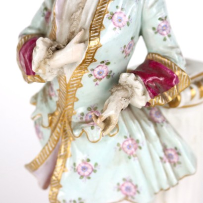 antiquités, céramiques, antiquités en céramique, céramiques anciennes, céramiques italiennes anciennes, céramiques anciennes, céramiques néoclassiques, céramiques du XIXe siècle, Statuette en porcelaine