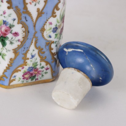 antiquités, céramiques, antiquités en céramique, céramiques anciennes, céramiques italiennes anciennes, céramiques anciennes, céramiques néoclassiques, céramiques du XIXe siècle, Paire de bouteilles en porcelaine