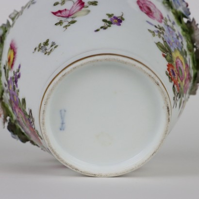 Antiquitäten, Vase, Vase Antiquitäten, antike Vase, antike italienische Vase, antike Vase, neoklassizistische Vase, Vase aus dem 19. Jahrhundert, Vase mit Porzellandeckel