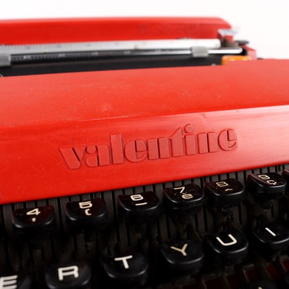 arte moderno, diseño de arte moderno, objetos, objetos de arte moderno, objetos de arte moderno, objetos italianos, objetos antiguos, objetos de los años 60, objetos de diseño de los años 60, Olivetti Valentine Máquina de escribir, Ettore Sottsass, Ettore Sottsass, Ettore Sottsass, Ettore Sottsass, Ettore Sottsass, Ettore Sottsass, Ettore Sottsass