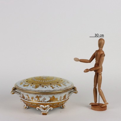 antiquités, céramiques, antiquités en céramique, céramiques anciennes, céramiques italiennes anciennes, céramiques anciennes, céramiques néoclassiques, céramiques du XIXe siècle, parfumerie de porcelaine