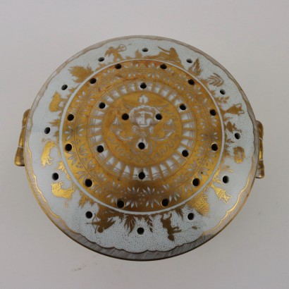 antiquités, céramiques, antiquités en céramique, céramiques anciennes, céramiques italiennes anciennes, céramiques anciennes, céramiques néoclassiques, céramiques du XIXe siècle, parfumerie de porcelaine