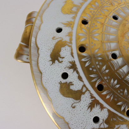 antiquités, céramiques, antiquités en céramique, céramiques anciennes, céramiques italiennes anciennes, céramiques anciennes, céramiques néoclassiques, céramiques du XIXe siècle, parfumerie de porcelaine