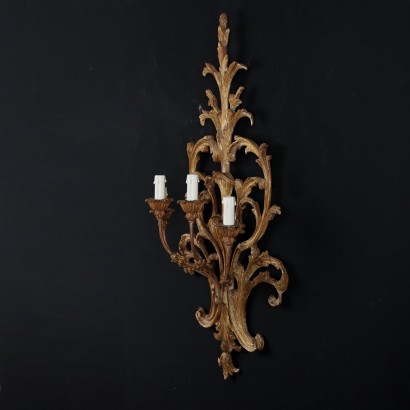 Applique in Carved Wood