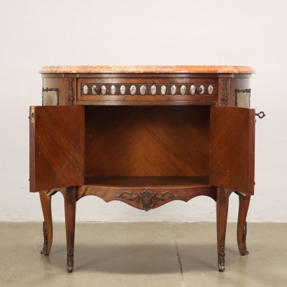 Cabinet in Style