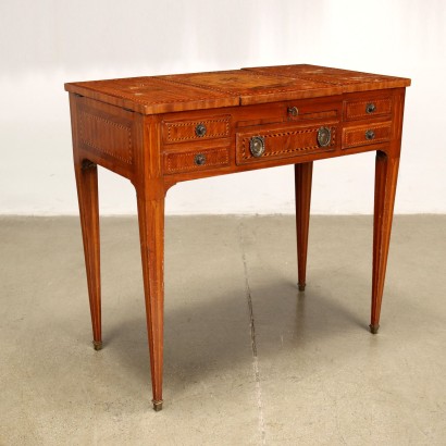 Toilette Intarsiata in Stile Neoclassico
