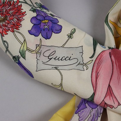 Gucci Foulard Flora