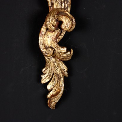 Tris di Applique di Legno Intagliato