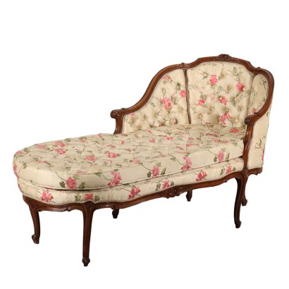 Dormeuse Upholstered in Capitonee