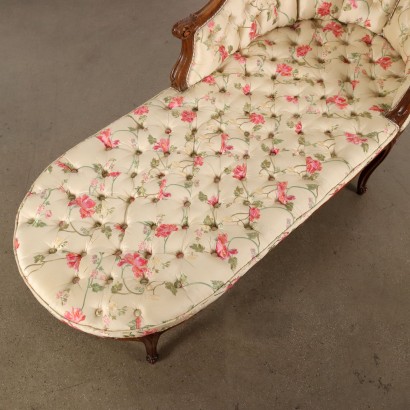Dormeuse Upholstered in Capitonee