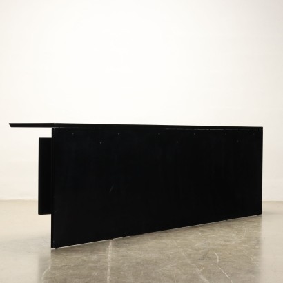 Tasty furniture from the 80s