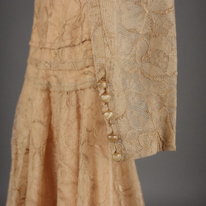 Robe en dentelle vintage
