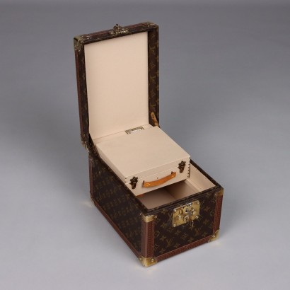Louis Vuitton Beauty Case