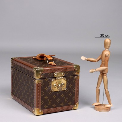 Louis Vuitton Beauty Case