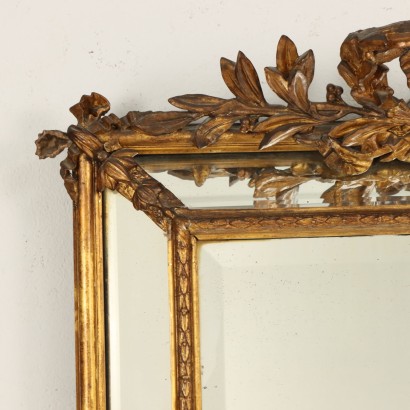 Specchio in Stile Neoclassico