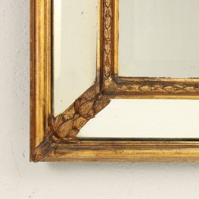 Specchio in Stile Neoclassico