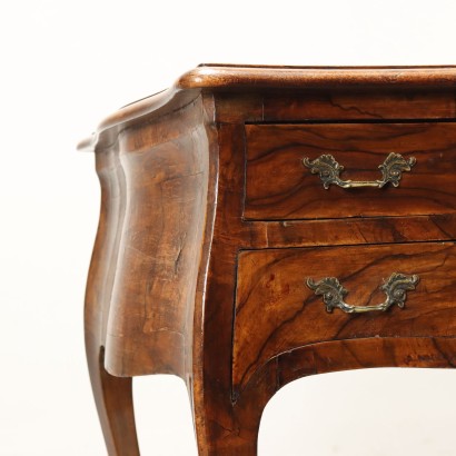 Writing desk in Baroque style