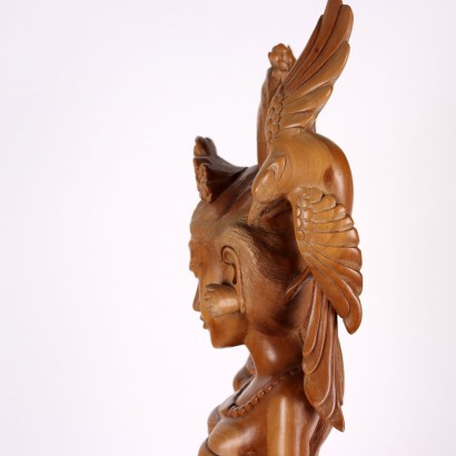 Sculpture Féminine en Teck