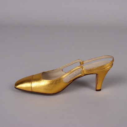 Chaussures dorées vintage