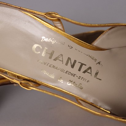 Chaussures dorées vintage