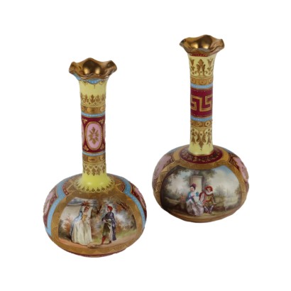 Coppia di Vasetti in Porcellana