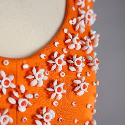 Orangefarbenes Vintage-Kleid
