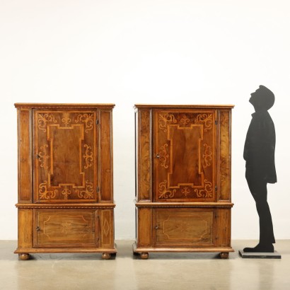 Coppia di Mobili Credenza