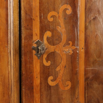 Coppia di Mobili Credenza