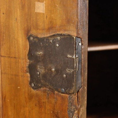 Coppia di Mobili Credenza