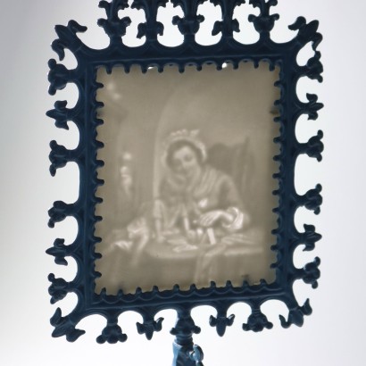 Rahmen im neugotischen Stil mit Bild