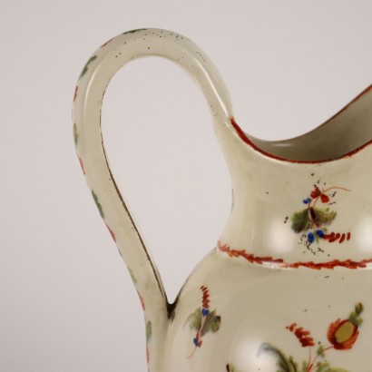 Brocca in Maiolica