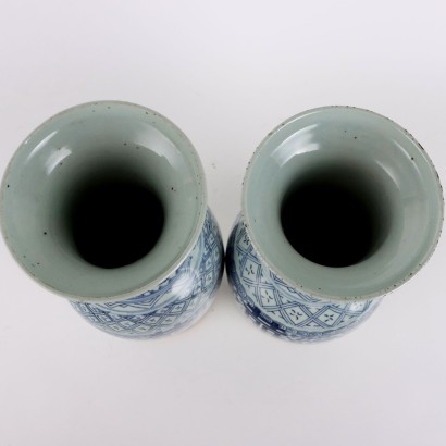 Pareja de Jarrones de Porcelana