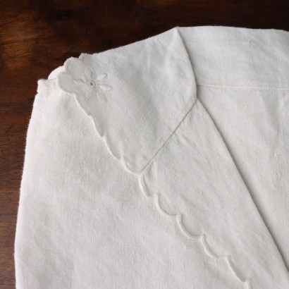Nightgown with Embroideries