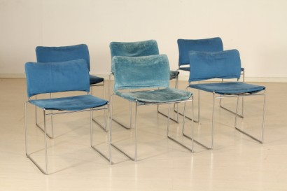 petite brocante, chaises, chaises, chaises 70 ans ans ans 70, âgé de 80 ans 70 ans 80, modernisme, modernisme années 80, Italie