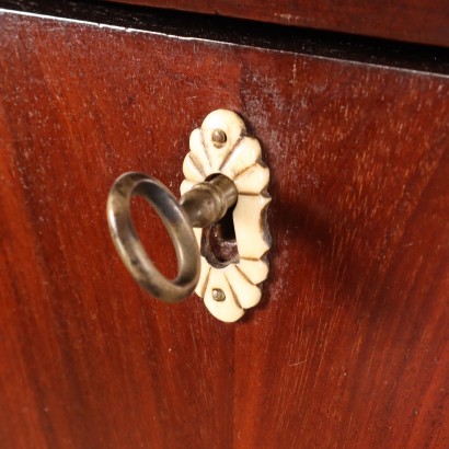 Commode de style Empire