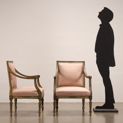 Pareja de Sillones Neoclásicos Lacados