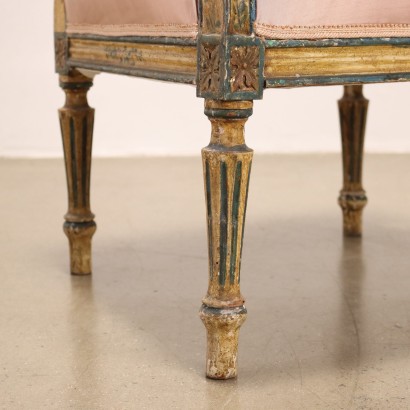 Pareja de Sillones Neoclásicos Lacados
