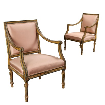 Pareja de Sillones Neoclásicos Lacados