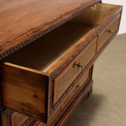 Commode baroque lombarde