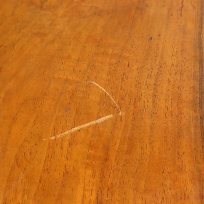 Restauración de Mesa Redonda