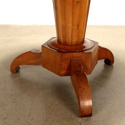 Restauración de Mesa Redonda