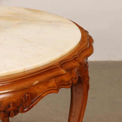 Table basse de style baroque