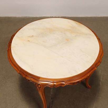 Table basse de style baroque